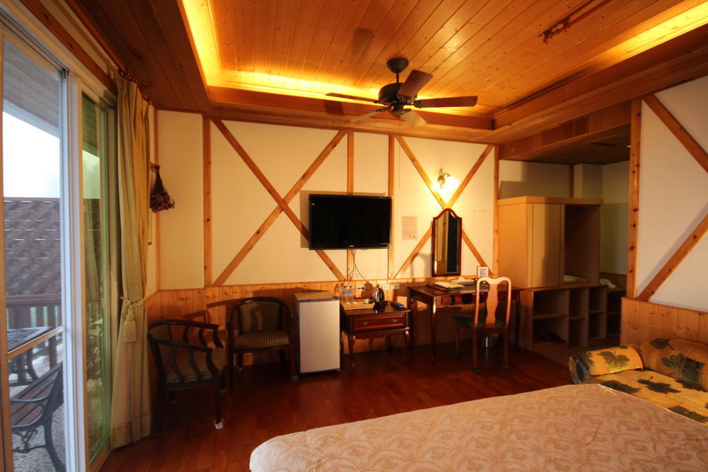 Cingjing Vienna Pleasance Cottage Ренай Номер фото